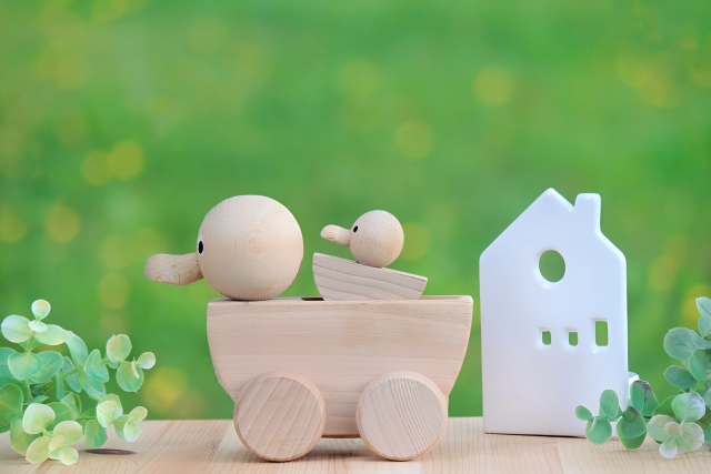 子育て中のアヒルのおもちゃ